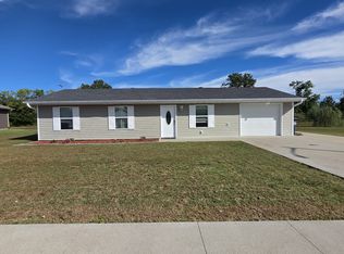 1212 Addalyn Dr, Fulton, MO 65251