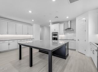 2323 W Pearce Rd, Phoenix, AZ 85041