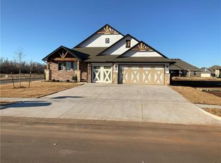 11045 NW 20th Ter, Yukon, OK 73099
