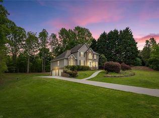 2551 King William Dr, Kernersville, NC 27284