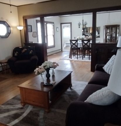 5th image of 36 Underwood Ave