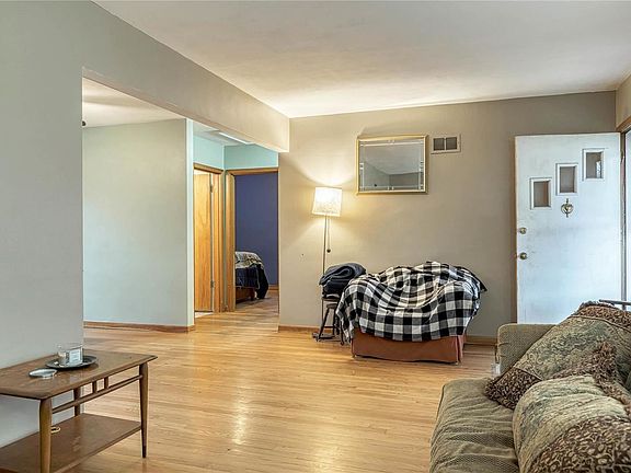 5th image of 6509 Laconia Dr