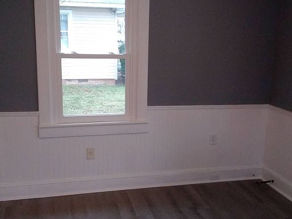 3rd image of 136 W Westover Ave