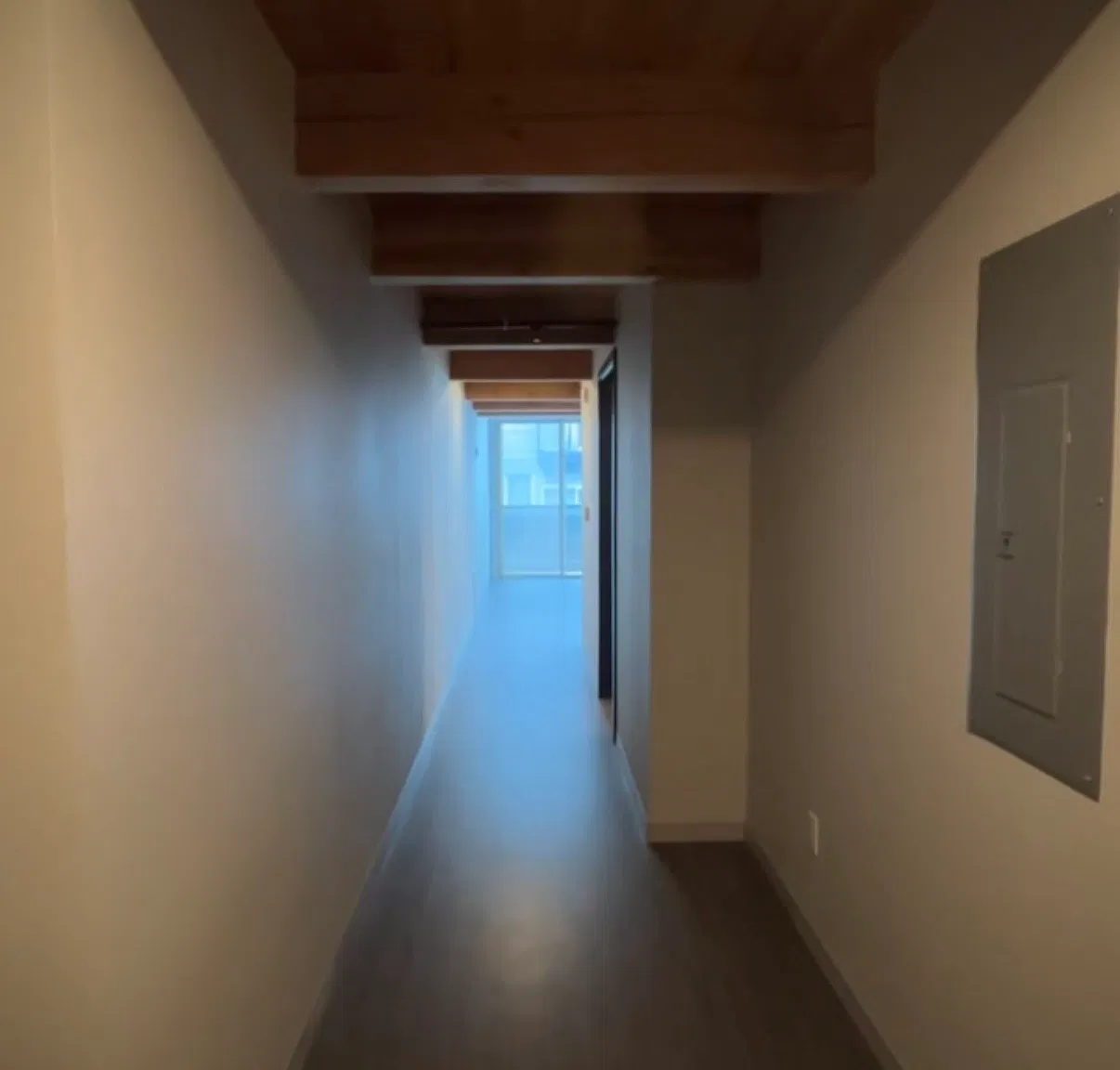 1 bed, 818 sqft, $2,650 — Photo 2
