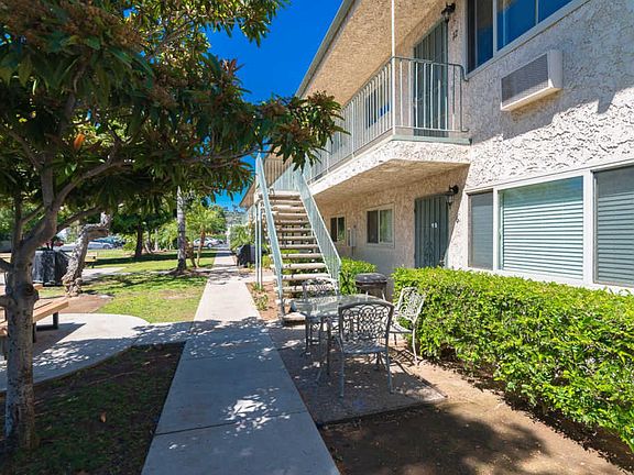 2nd image of 391 Emerald Ave APT 12