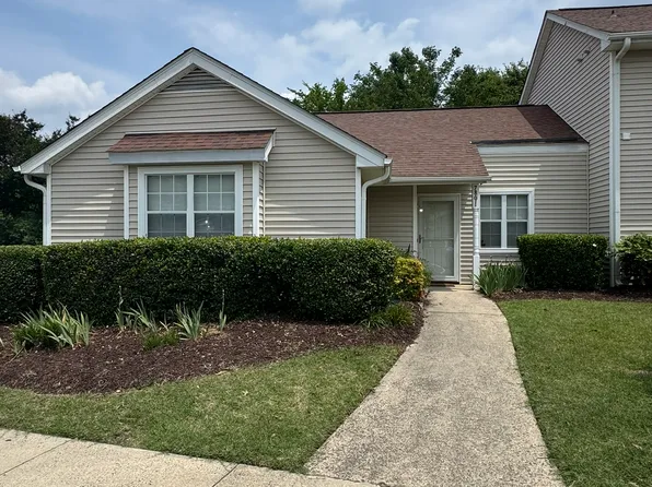 7801 Renaissance Ct, Charlotte, NC 28226