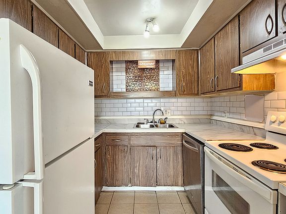 5th image of 7610 W Powhatan Ave APT 2