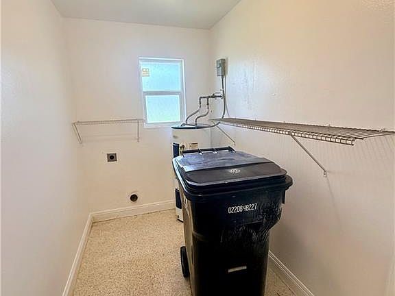 5th image of 7517 Patricia St