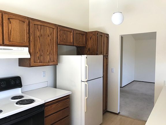 5th image of 3400 161st Ct SE #A6