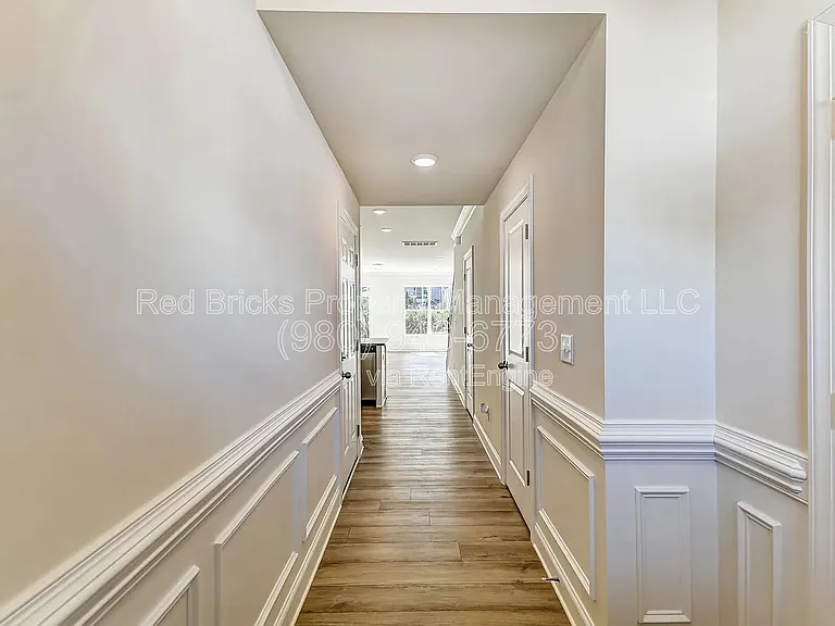 4023 Black Ct — Photo 5