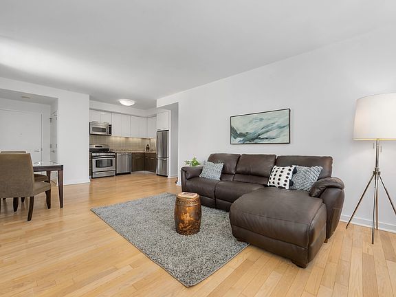3rd image of 230 Ashland Pl APT 12D