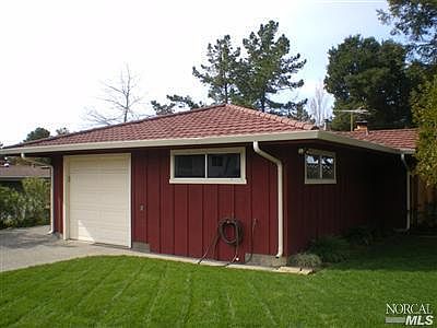 2nd image of 415 Whitecliff Dr