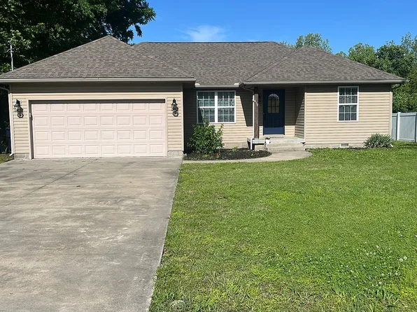 610 S Frisco St, Webb City, MO 64870