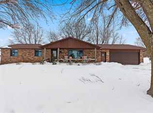 3781 Bower Creek Rd, De Pere, WI 54115