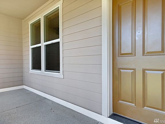4th image of 713 157th Street Ct E