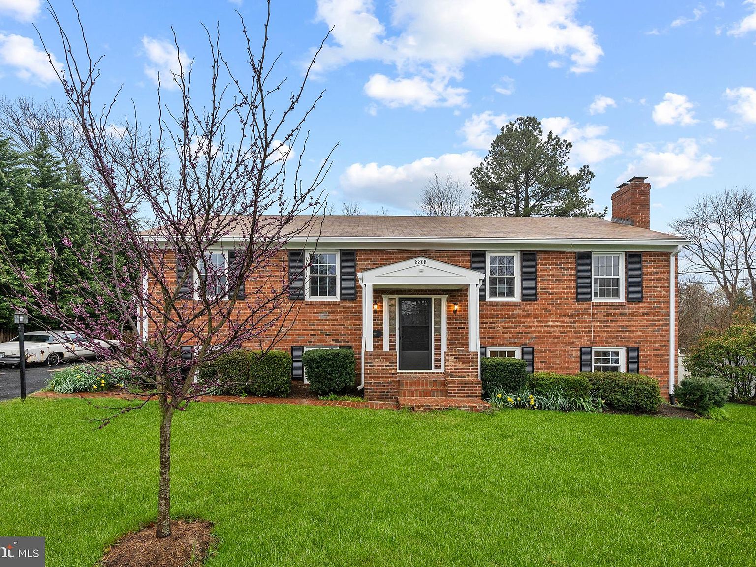 8808 Peabody St, Manassas, VA 20110 | Zillow