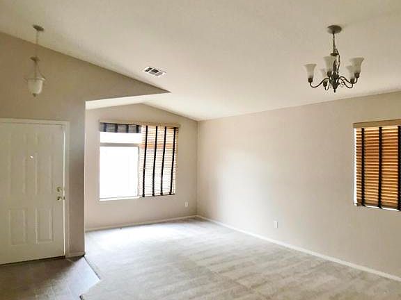 3rd image of 314 W Settlers Trl