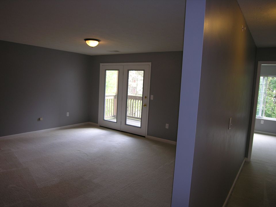 1st image of 8921 Hunters Creek Dr