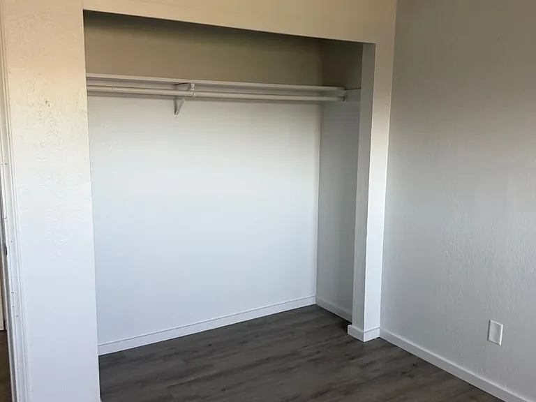 375 Park Ave #1 — Photo 41