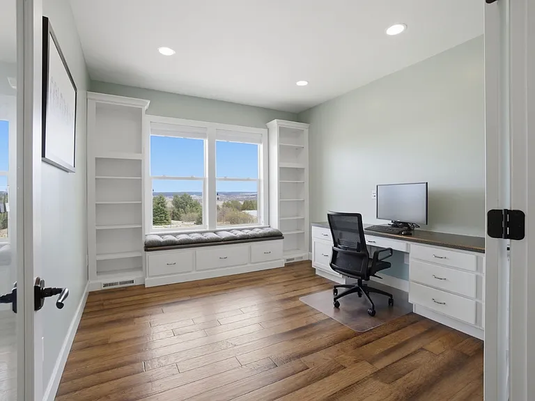 79 Sheldon Ave — Photo 12