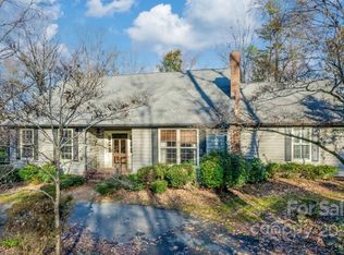 7318 Valleybrook Rd, Charlotte, NC 28270