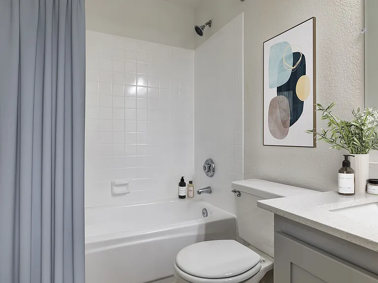 Lodge at Madrona Ridge — Photo 11