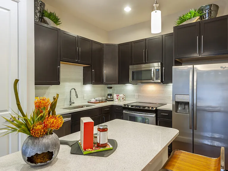 Ascent at CityCentre Apartments — Photo 6