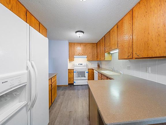 5th image of 15735 26th Ave N APT C