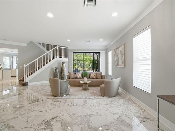 2nd image of 4654 Kensington CIR