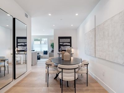 425 1st St #11, Los Altos, CA, 94022