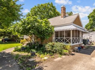 203 Ward St, Graham, NC 27253