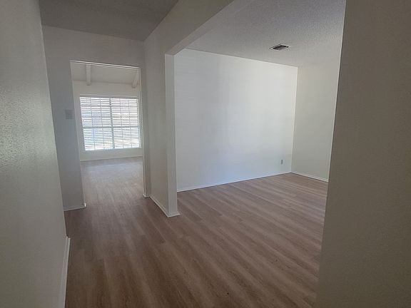 Front entryway