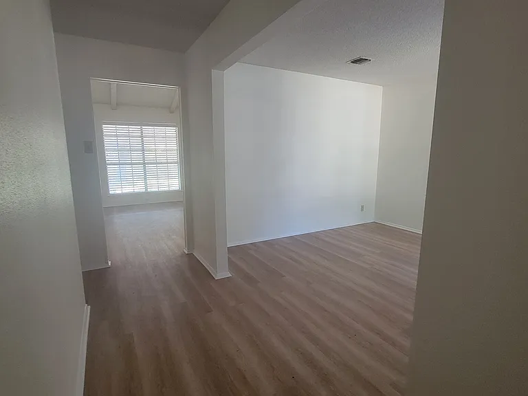 Front entryway