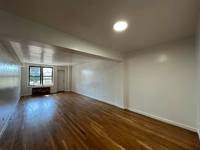 20-30 Elk Dr #3 — Photo 1