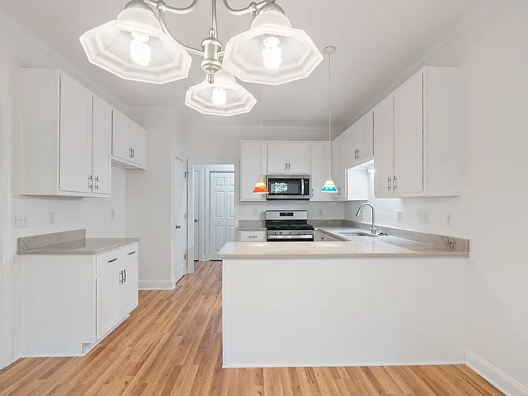 35 Cynthia Ln — Photo 8