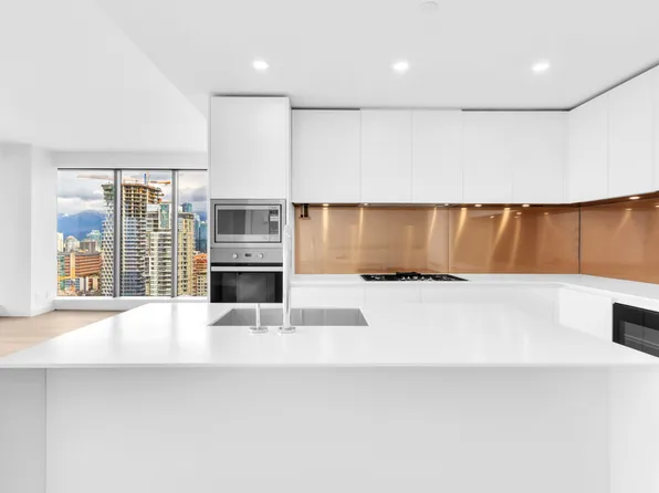 1480 Howe St, Vancouver, BC
