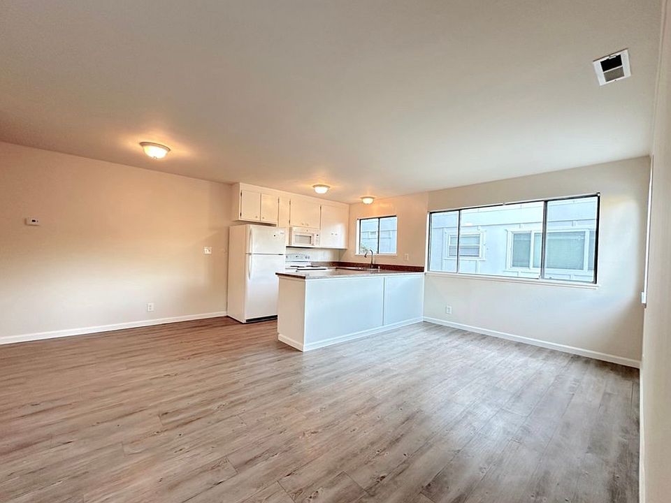 1st image of 512 The Alameda #512