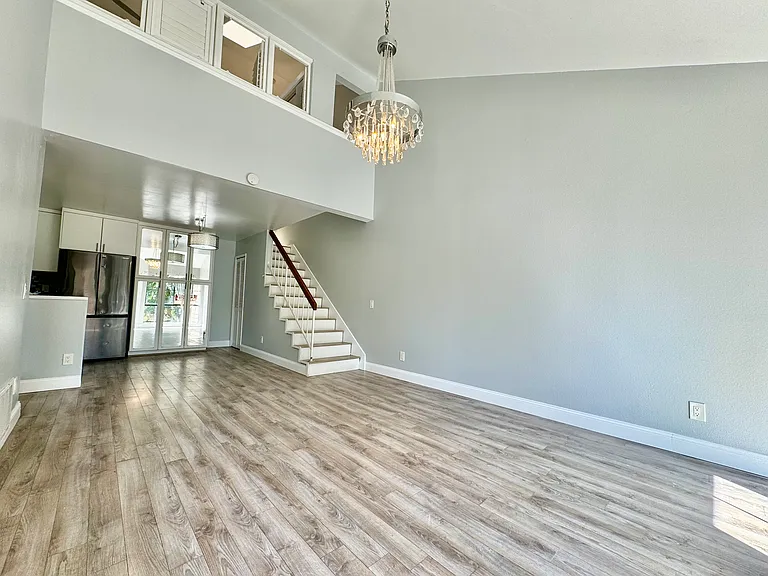 7770 Youngdale Way — Photo 4