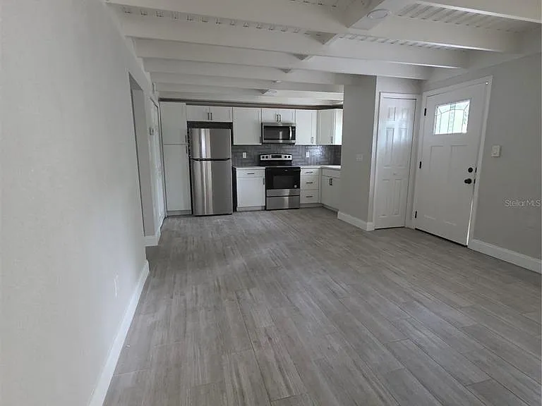 5101 Orange Ave N #B — Photo 6