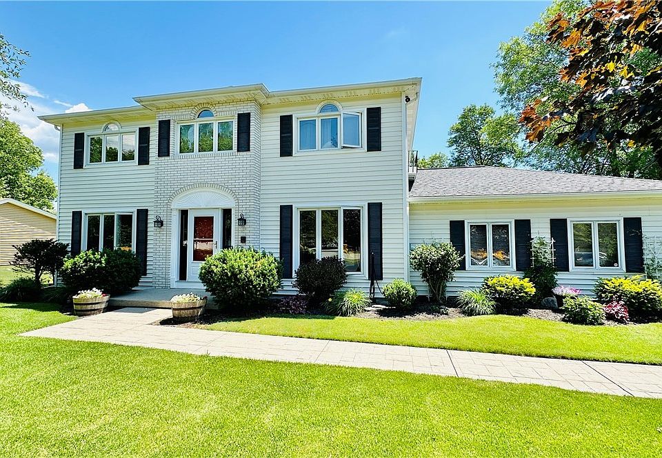 1st image of 5171 Bronson Dr