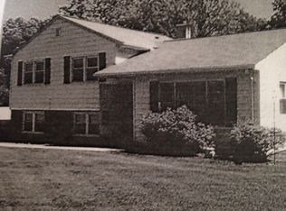 2860 Holland Cliffs Rd, Huntingtown, MD 20639