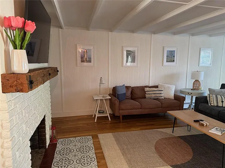 41 Dudley Ave — Photo 7