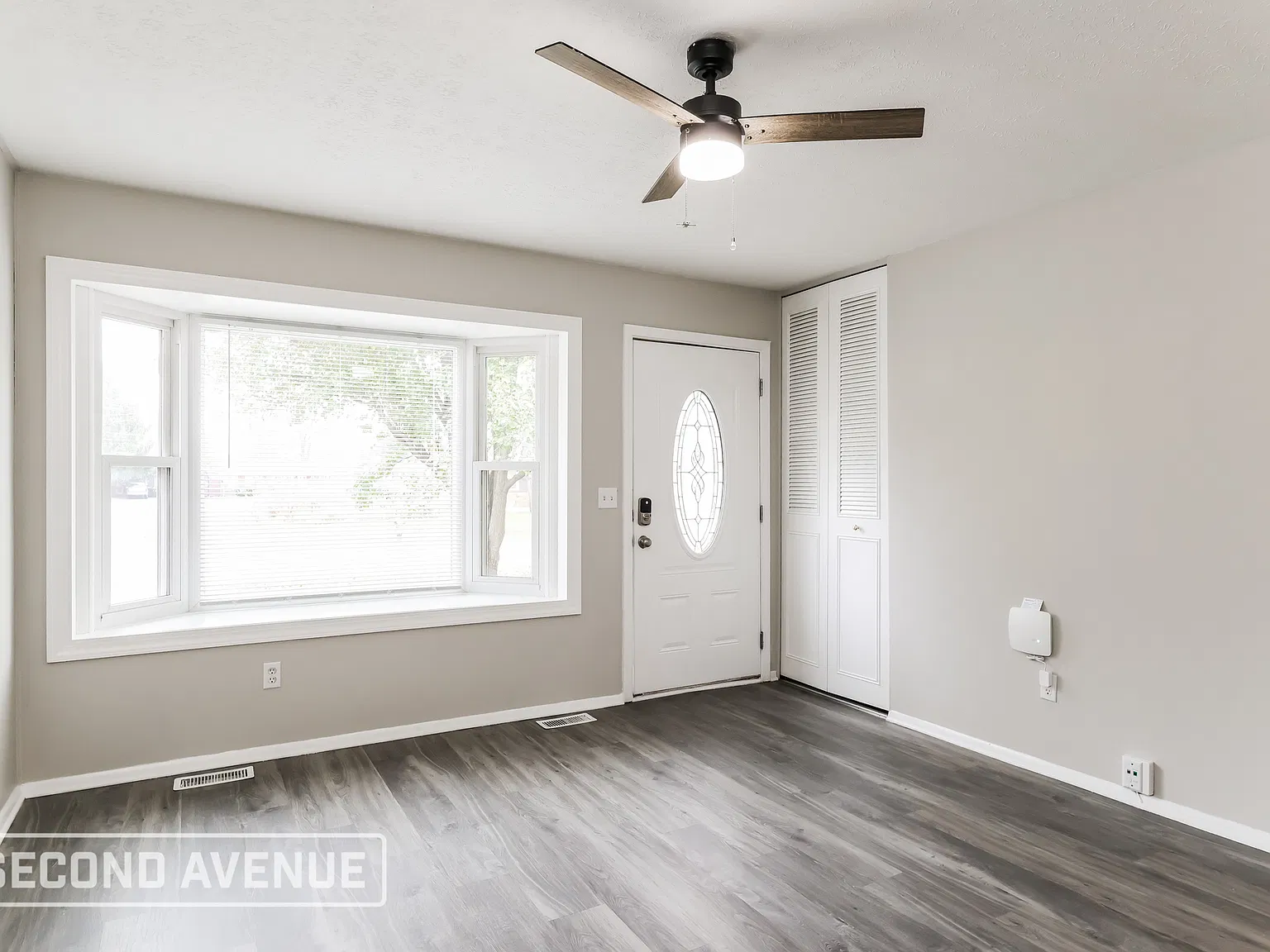 3 bed, 1.0 bath, 1152 sqft, $1,489 — Photo 4