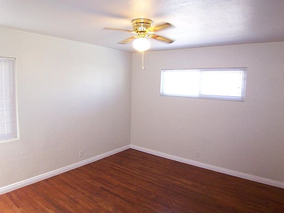 5th image of 1868 Catalina Blvd