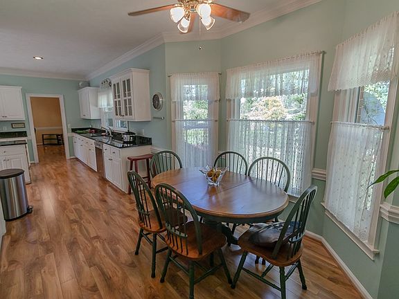 5th image of 111 Barefield Dr