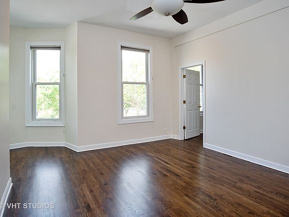 3rd image of 3058 N Hoyne Ave #2