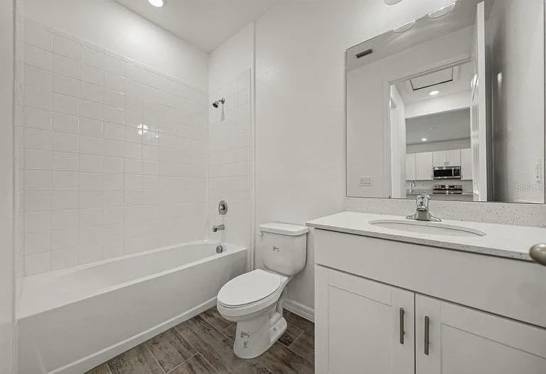 Main Bath