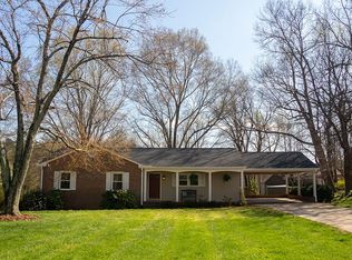 2729 Sandy Ford Rd, Newton, NC 28658