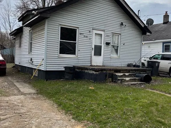 1526 Wyoming Ave, Flint, MI 48506
