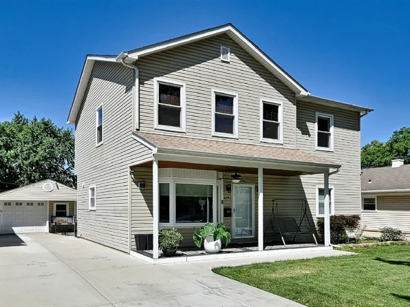 214 N William St, Mount Prospect, IL 60056